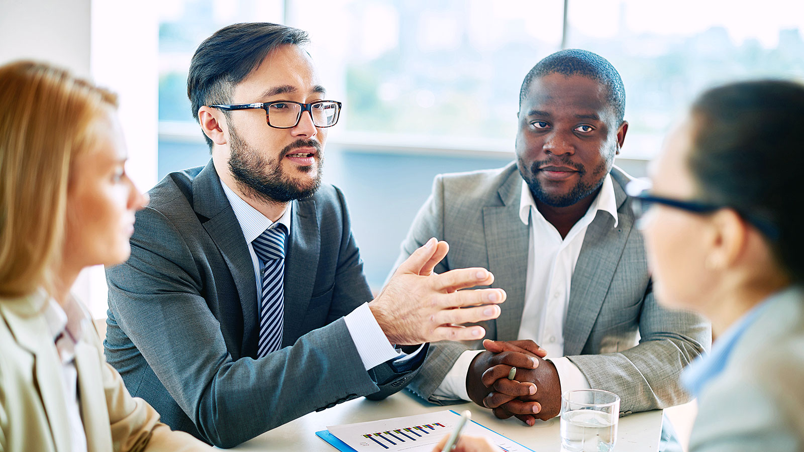 How to Efficiently Manage Multiple Life Coaching Clients